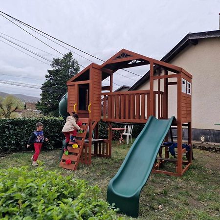 Neuville-sur-Saône Le Relais Des Dames Bed & Breakfast エクステリア 写真