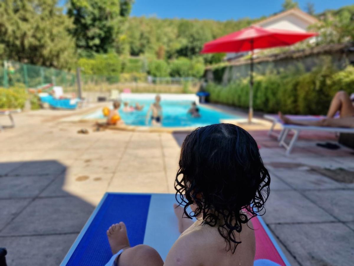 Neuville-sur-Saône Le Relais Des Dames Bed & Breakfast エクステリア 写真